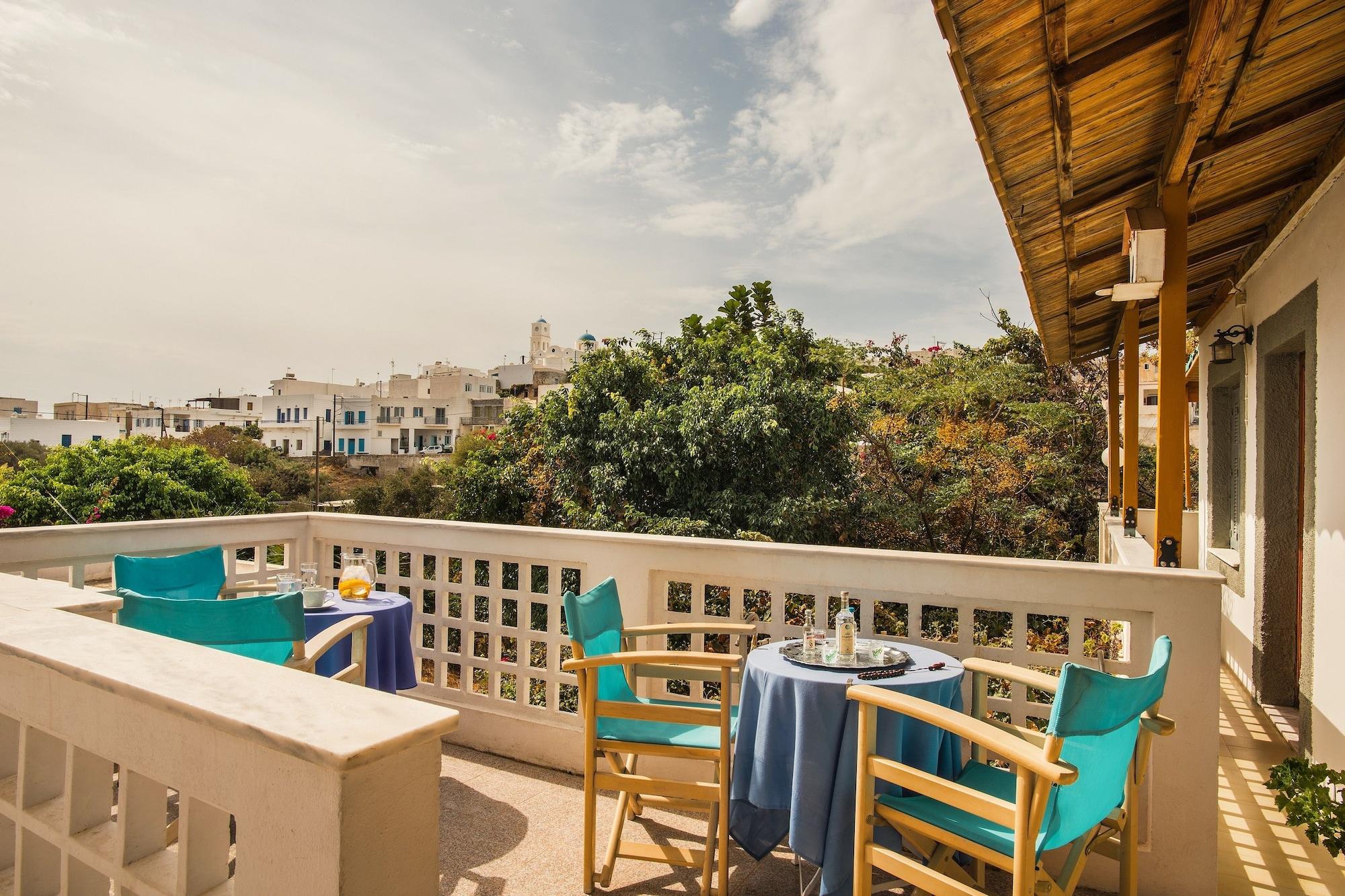 Semiramis Guesthouse Adamantas  Luaran gambar