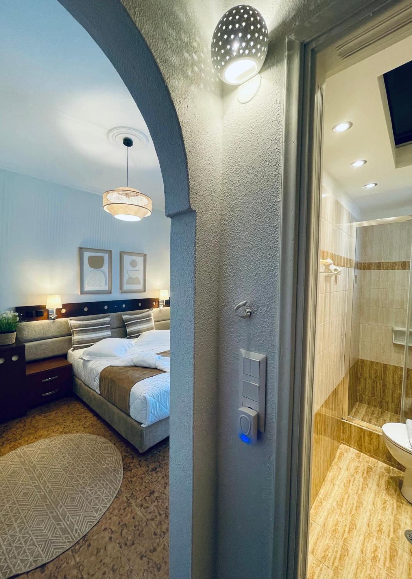 Semiramis Guesthouse Adamantas  Luaran gambar