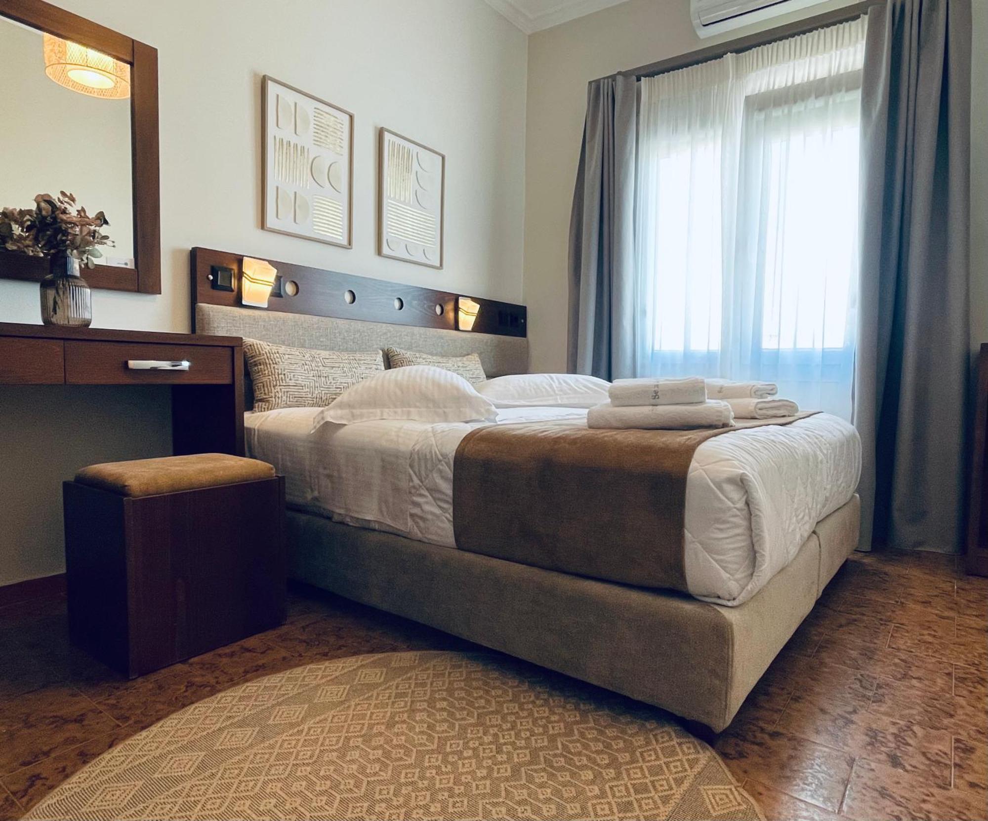 Semiramis Guesthouse Adamantas  Luaran gambar
